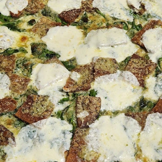 Nicholla Pizza.