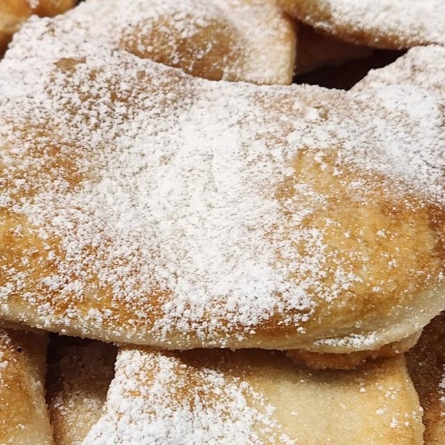 Zeppole.